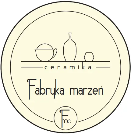 Główne logo firmy fmceramika, ikonki naczyń oraz napis Fabryka Marzeń na jasnożółtym tle, całość znajduje się w okręgu